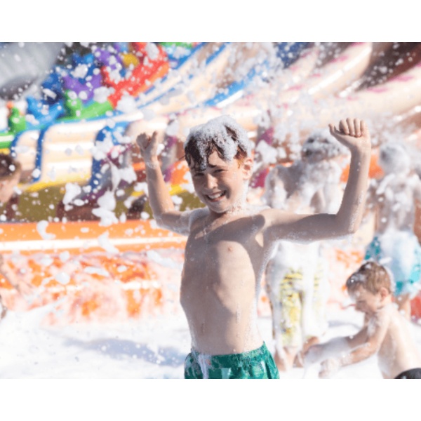 Inflatable pool for water balls 8 x 8 m
