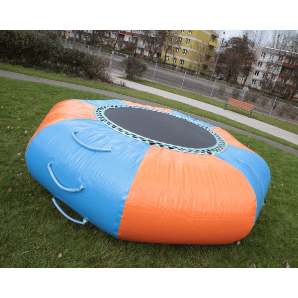 Trampoline - inflatable water parks